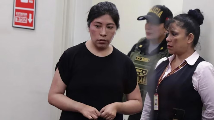 Betssy Chávez sale en libertad: TC anula su prisión preventiva y ordena su inmediata libertad